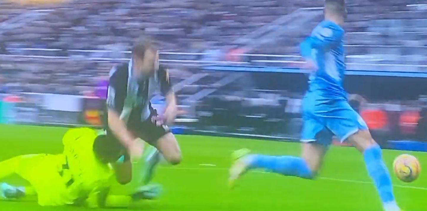 Ederson, Fraser, Atkinson, VAR