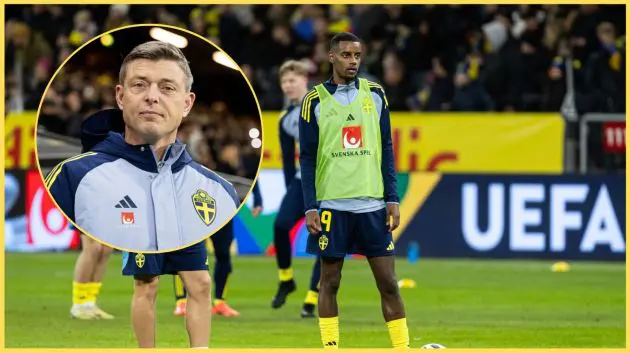 Jon Dahl Tomasson has offered Liverpool fans a welcome update on Alexander Isak