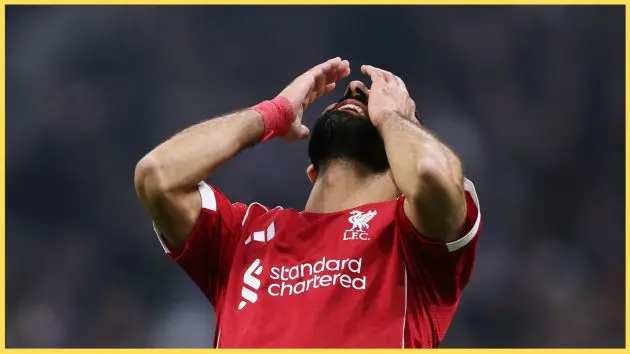Mo Salah couldn't believe Hugo Ekitike's gilt-edged miss against Man City